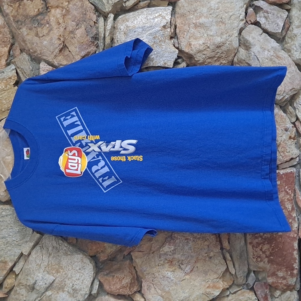 Vintage Frito Lay Blue Tee-shirt Size XL Like New Fruit of the Loom